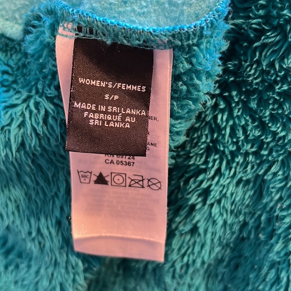 Mountain hardwear fuzzy jacket womens small teal pockets full zip up warm - Picture 10 of 12